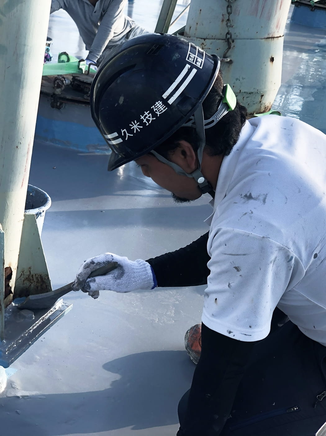 作業中の男性